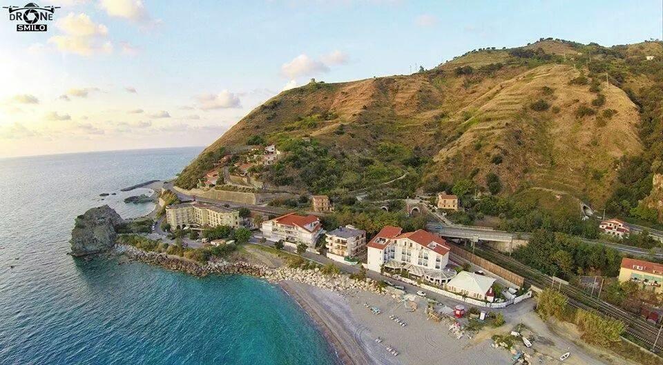 Hotel Ristorante Mareblu Amantea Exterior photo